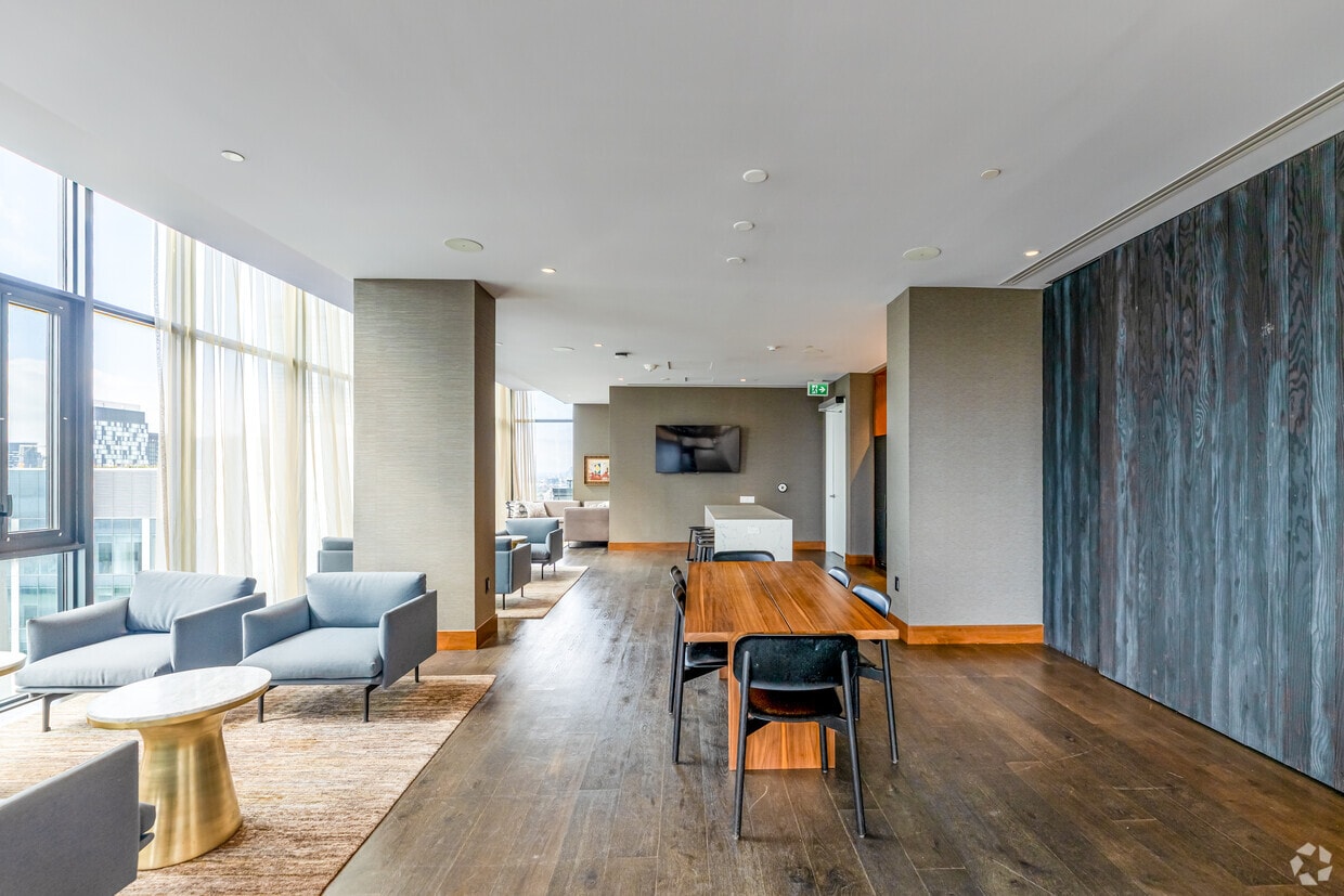 Photo - Gerrard West Apartments