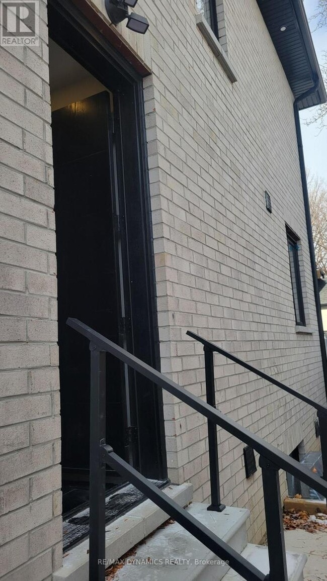 Building Photo - 66 Braywin Dr