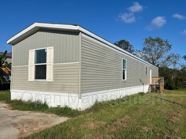 Foto del edificio - 17481 Orange Grove Rd