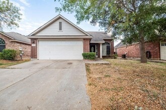 Building Photo - 3709 Crownover St