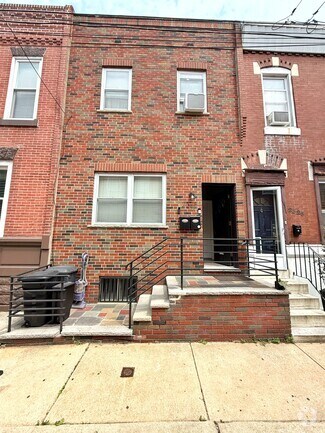 Building Photo - 2323 S Carlisle St