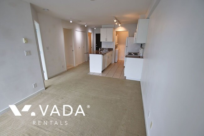 Photo du bâtiment - Electric Avenue 1 Bedroom Apartment For Re...