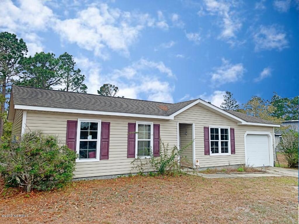 305 W Volant St, Hubert, NC 28539 House Rental in Hubert, NC