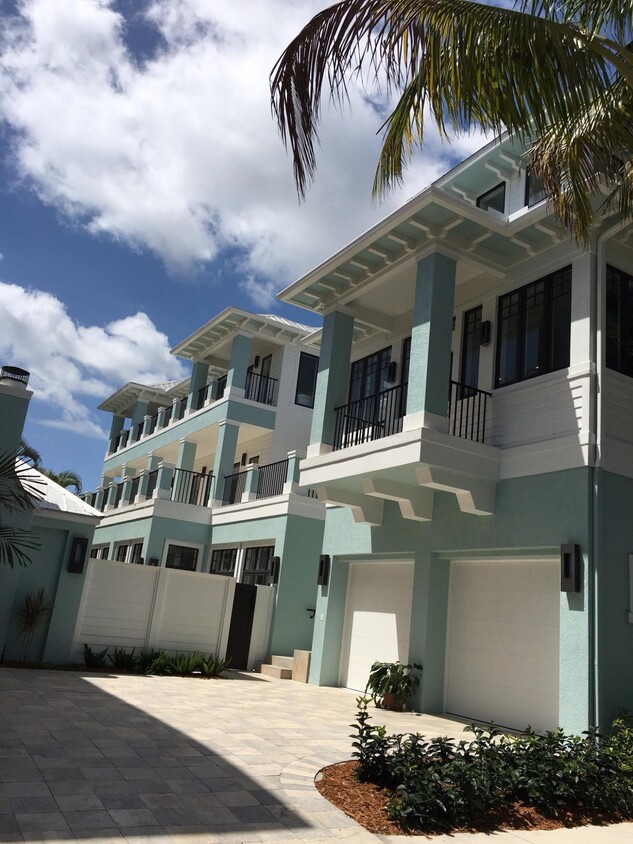 Foto principal - 470 Old Towne Ln