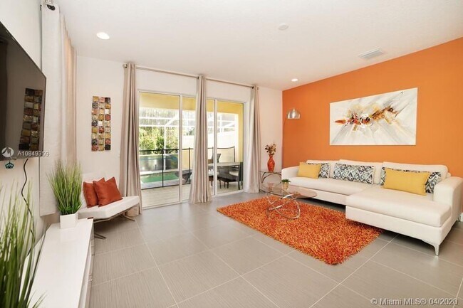 Foto del edificio - 1510 Retreat Cir