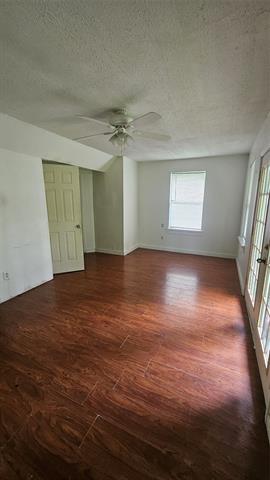 Foto del edificio - 1724 Cross Lake Blvd