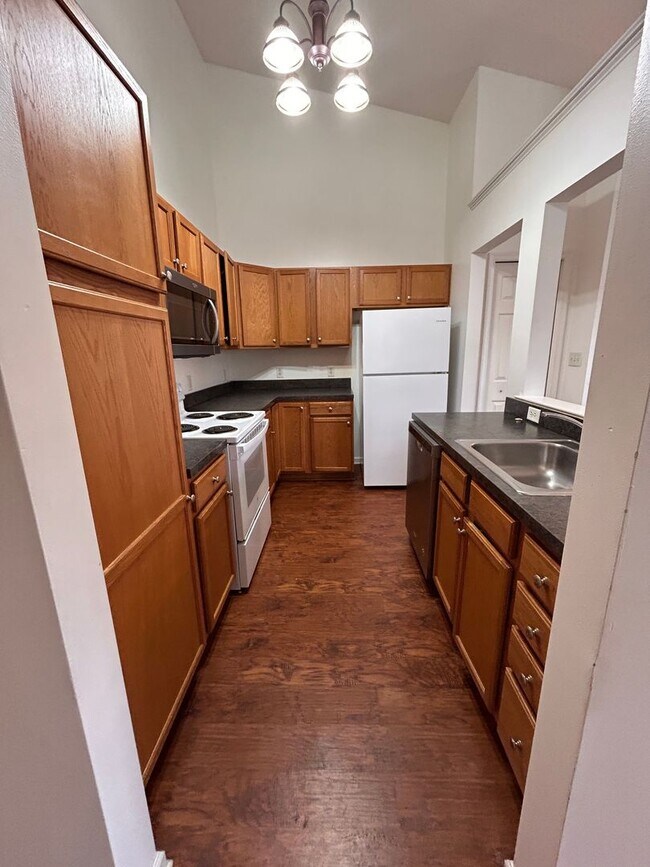 Foto del edificio - 3 Bed 2 Bath Townhouse In Mountville For Rent!