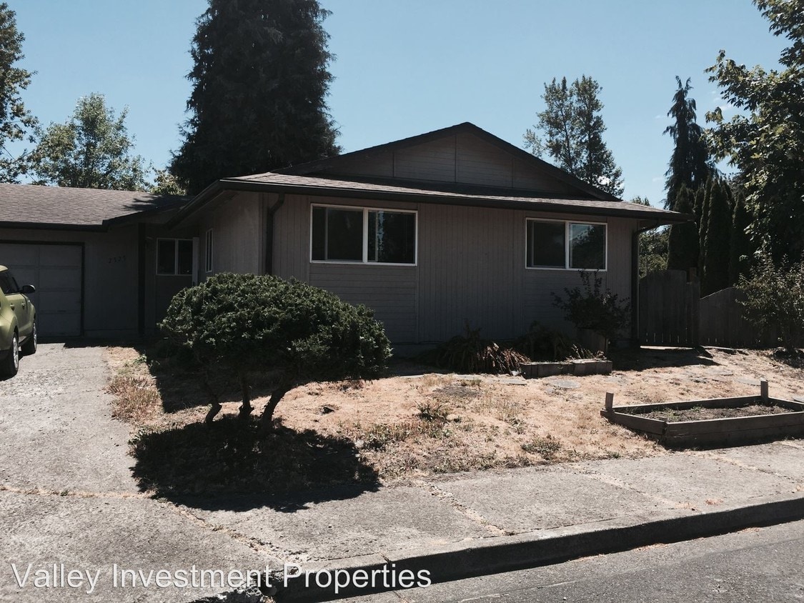 2525 Benson Ln, Eugene, OR 97408 Condo for Rent in Eugene, OR