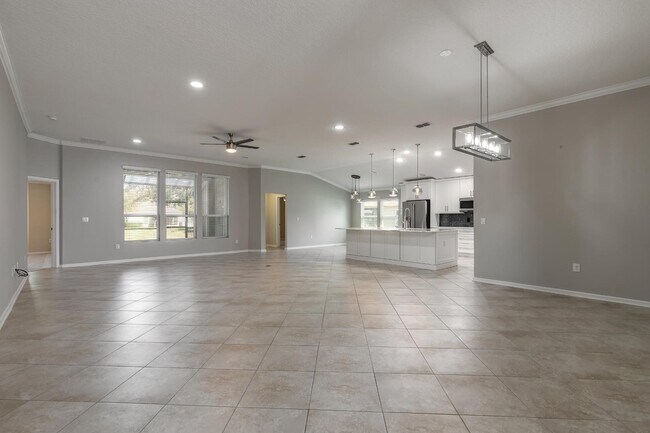 Building Photo - 68 Auberry Dr