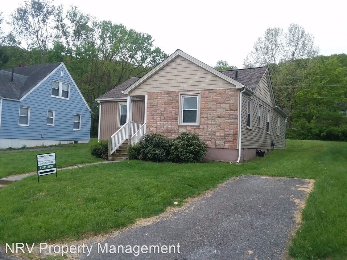 4 br, 3 bath House - 323 Clement Street