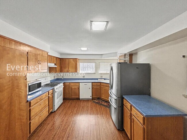 Foto del edificio - 3366 W 55th Pl