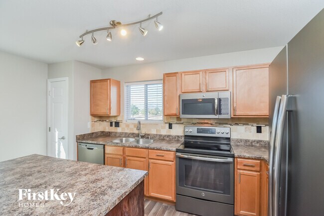 Building Photo - 3860 Swainson Dr