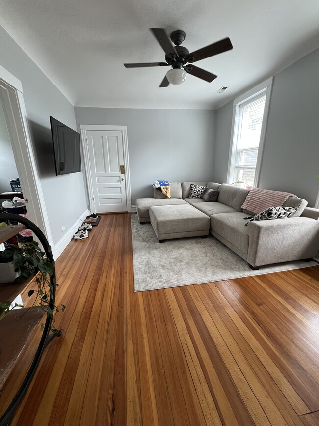 front room - 2114 W Lyndale St