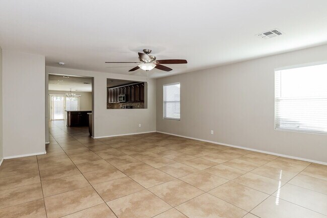 Foto del edificio - 38021 N Carolina Ave