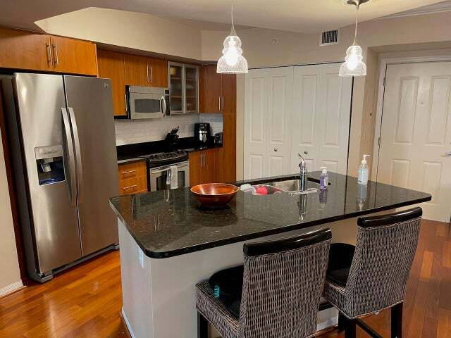 Building Photo - 600 S Dixie Hwy