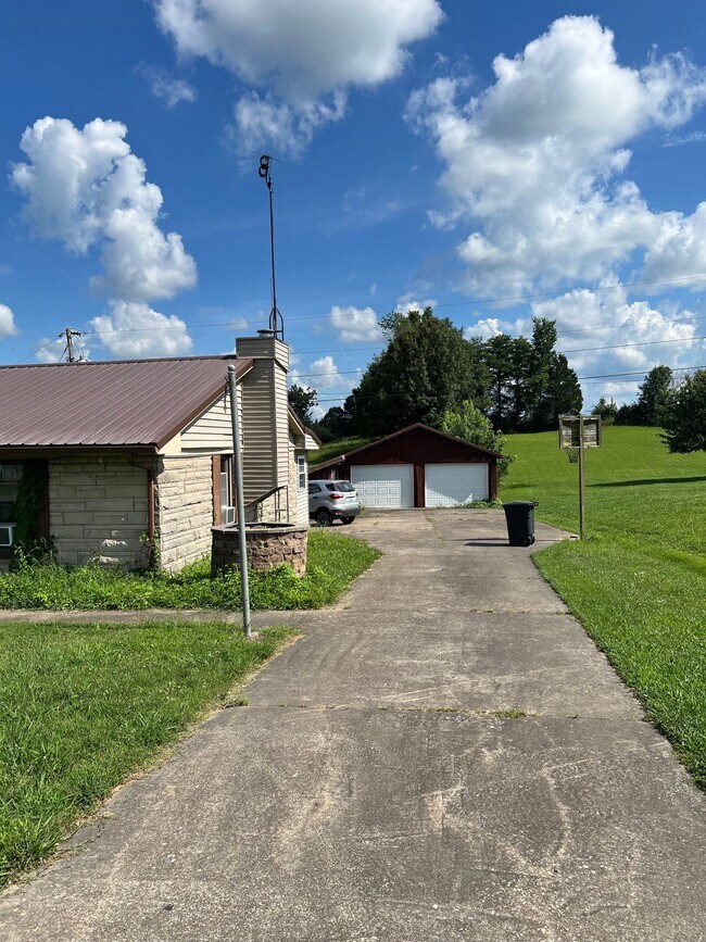 Building Photo - 2625 Beaver Dam Rd