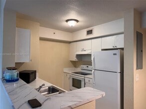 Building Photo - 15400 SW 284th St