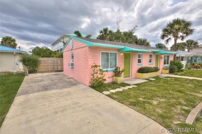 Foto del edificio - 411 Esther St