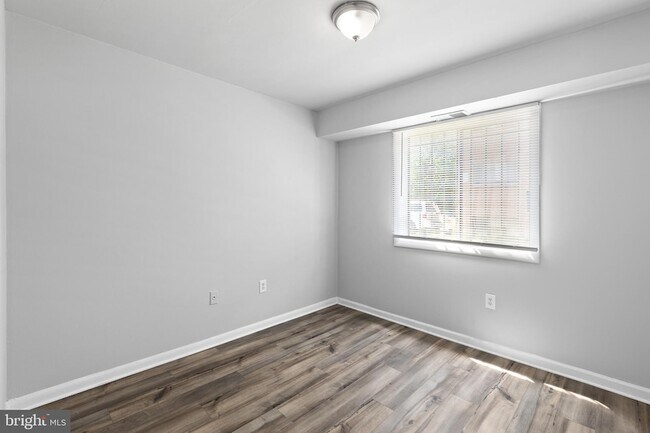 Foto del edificio - 1822 Maryland Ave NE