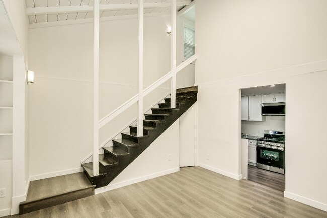 Foto del edificio - 3724 First Ave.