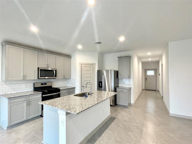 Building Photo - 1527 Cordelia Ct