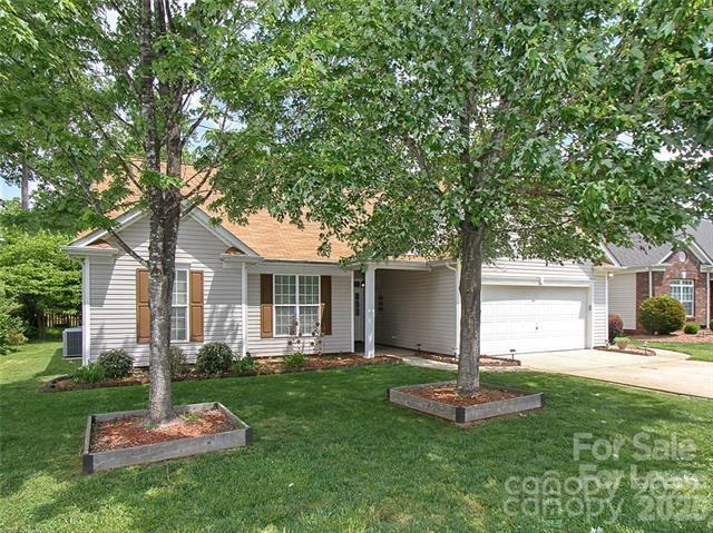 Foto del edificio - 7003 Conifer Cir