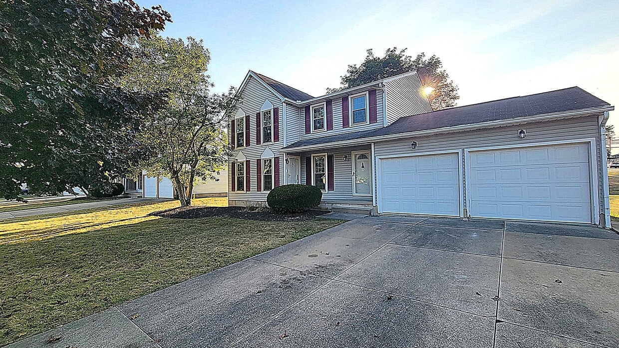 Primary Photo - 6525 Blossomwood Cir NE