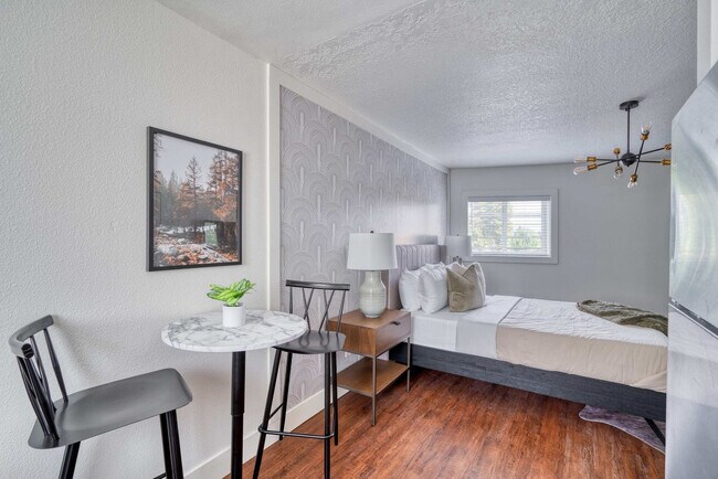 Foto del edificio - 4335 SE Milwaukie Ave