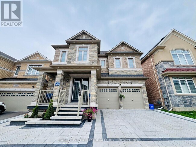 Building Photo - 4056 Channing Cres