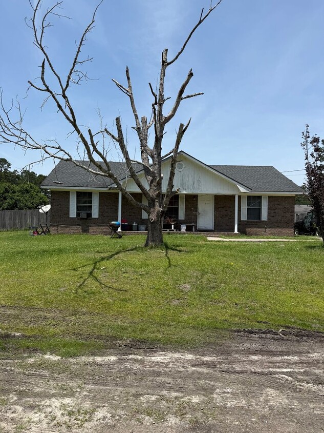 Primary Photo - FOR RENT