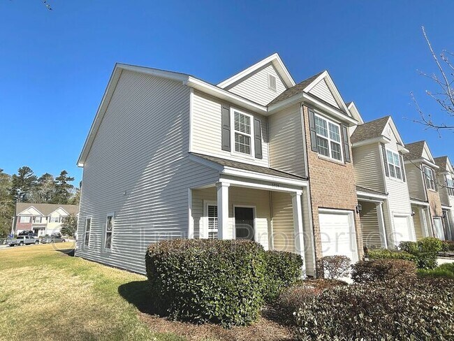 Building Photo - 3329 Conservancy Ln