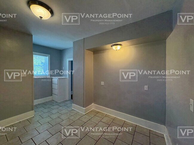 Foto del edificio - 334 S Quincy St