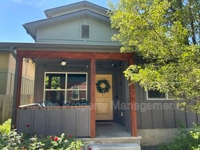 Building Photo - 4315 N Adams St