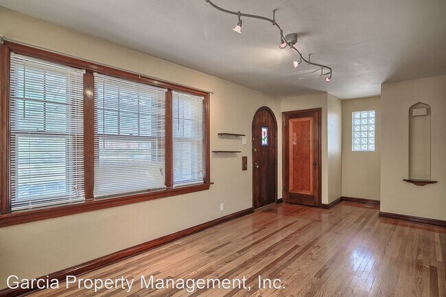 Building Photo - 2 br, 1 bath House - 3600 Holt Avenue