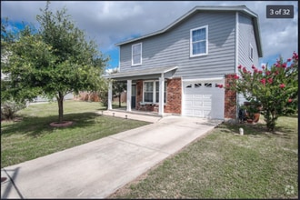 Building Photo - 4627 Stallion Cove