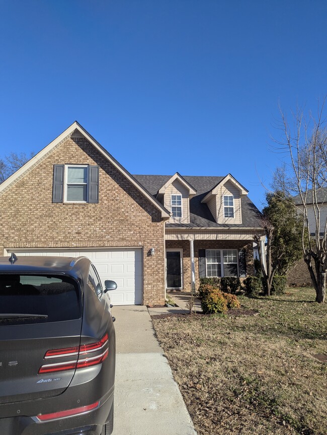 Building Photo - 2480 Oak Hill Dr