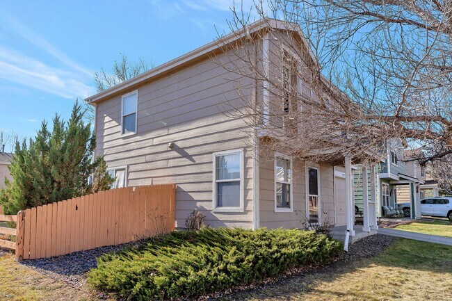 Building Photo - 5322 E 100th Way
