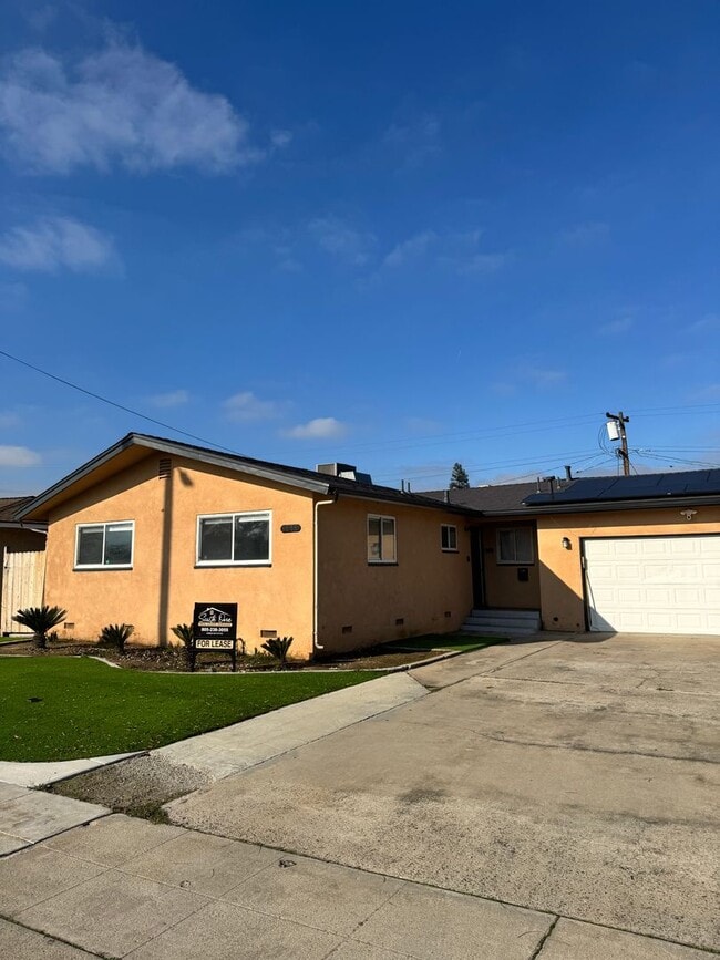 Foto del edificio - 1836 W Michigan Ave