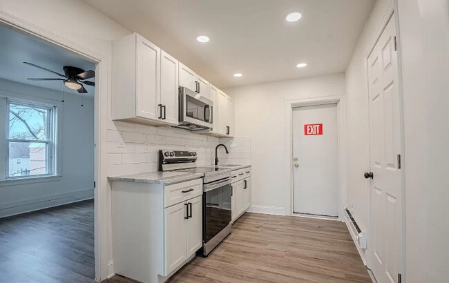 Building Photo - 2101 Tatnall St
