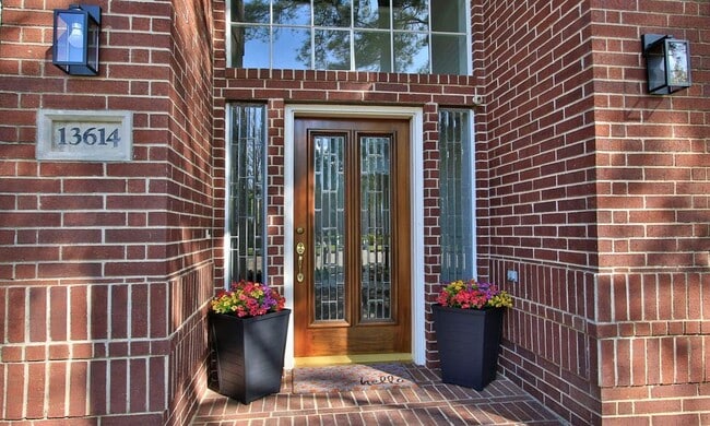 Building Photo - 13614 Cardinal Cove Ct