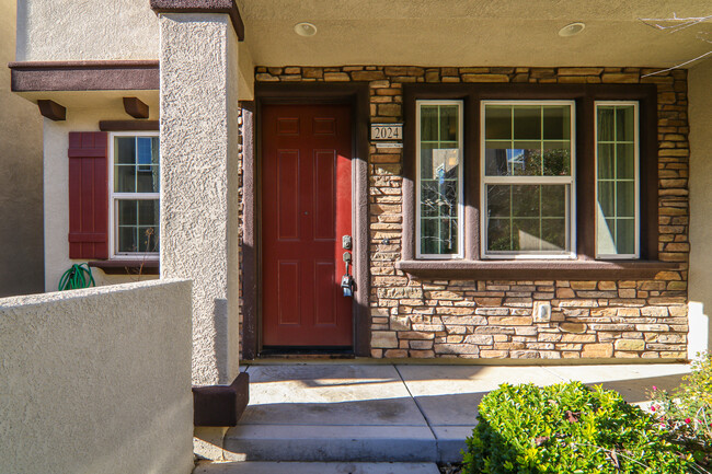 Building Photo - 2024 Mannington Pl
