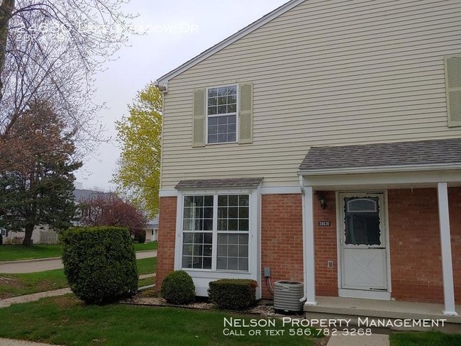 Building Photo - 2 bedroom in Harrison Township MI 48045