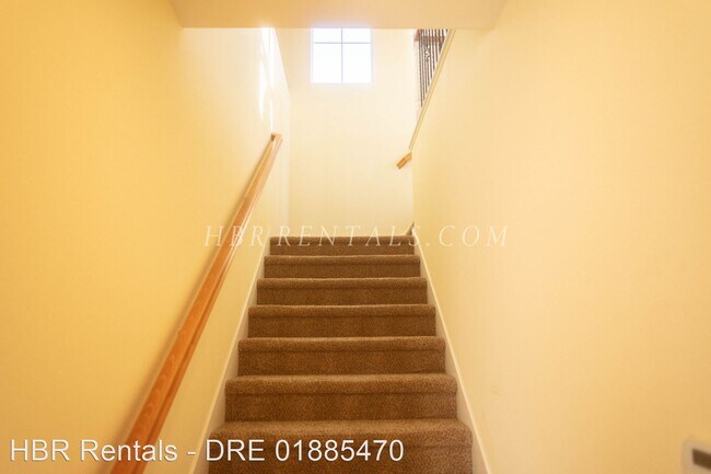 Building Photo - 1 br, 1 bath House - 705 West Woodside Ave.