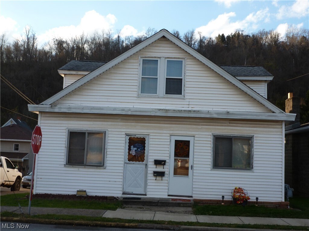 Primary Photo - 719 Market St