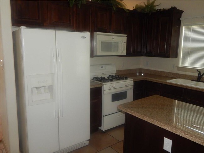 Building Photo - 353 Resler Ridge Dr