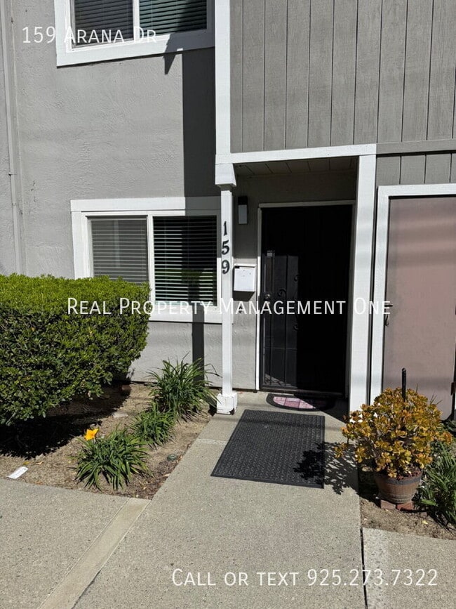 Photo - 159 Arana Dr Townhome