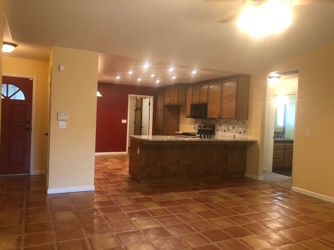 Foto del edificio - 1213 Chetwood Dr