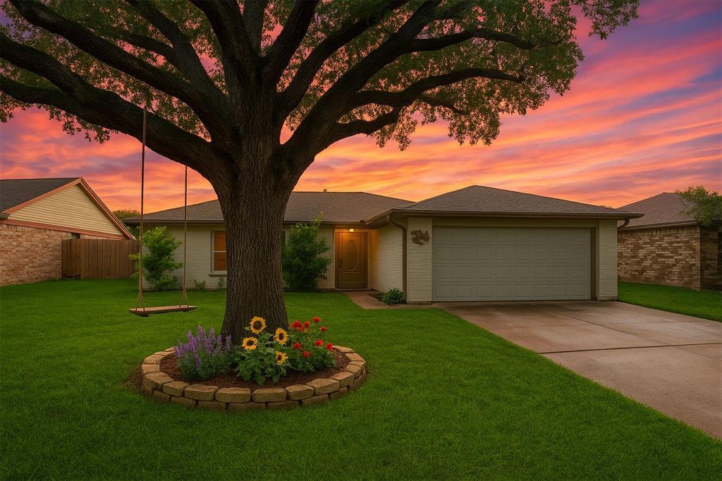 Foto principal - 30307 Thorsby Dr