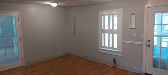 Building Photo - 4945 Little Refuge Rd