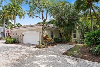 Building Photo - 7719 Azalea Ct